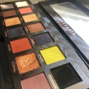 Anastasia Beverly Hills Prism Palette